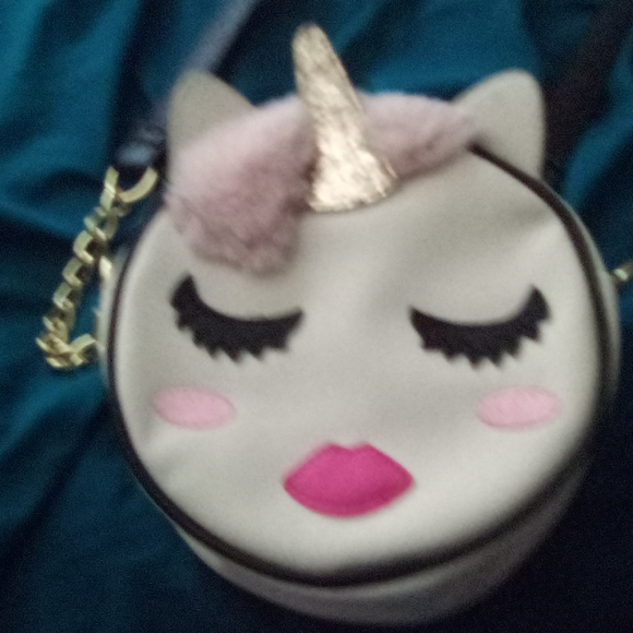 Purses - Picture 1 of 3